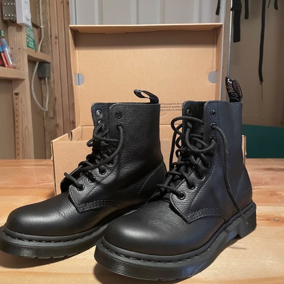 1460 Pascal Mono Dr Martens - Picture 2 of 6